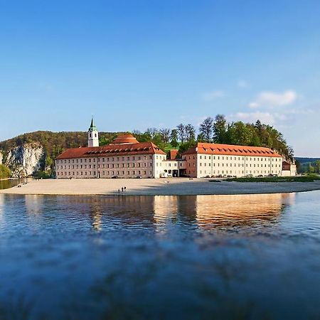 Gaestehaus St. Georg - Weltenburger Klosterbetriebe Gmbh 켈하임 외부 사진