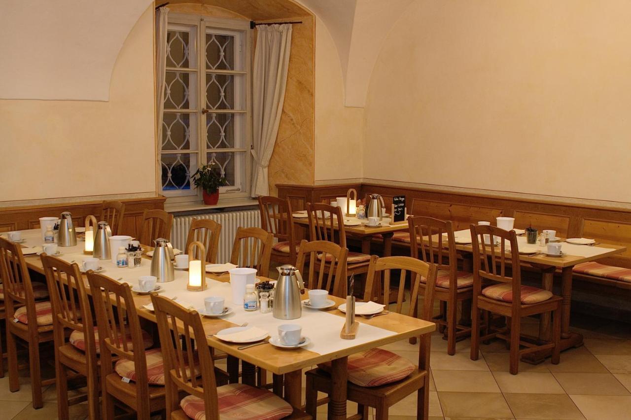 Gaestehaus St. Georg - Weltenburger Klosterbetriebe Gmbh 켈하임 외부 사진