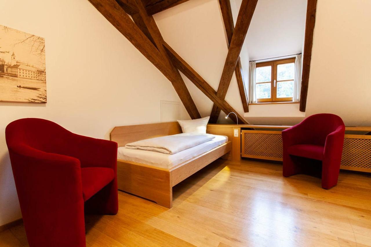 Gaestehaus St. Georg - Weltenburger Klosterbetriebe Gmbh 켈하임 외부 사진