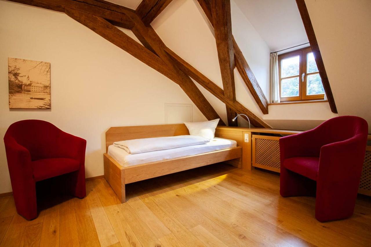 Gaestehaus St. Georg - Weltenburger Klosterbetriebe Gmbh 켈하임 외부 사진