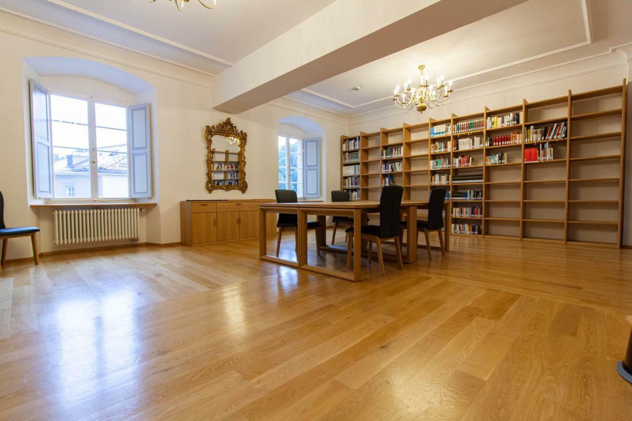 Gaestehaus St. Georg - Weltenburger Klosterbetriebe Gmbh 켈하임 외부 사진