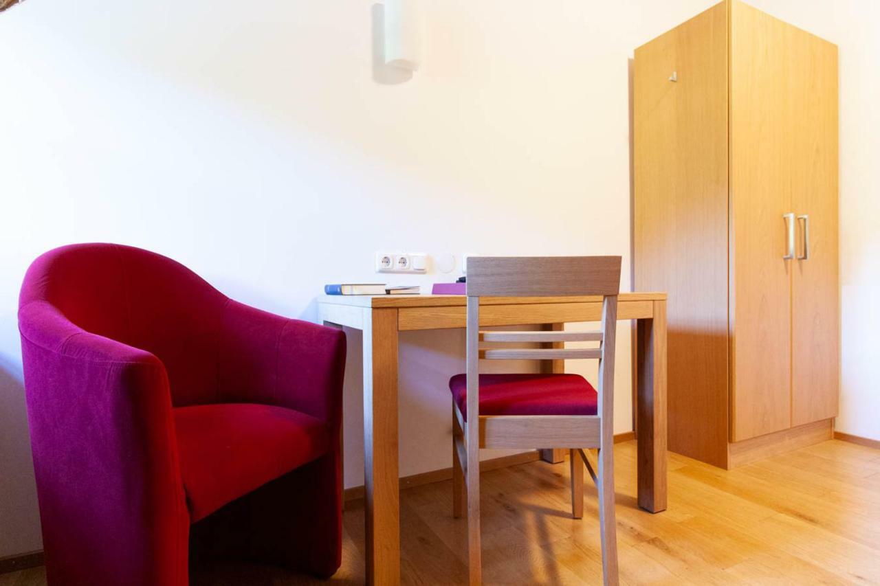 Gaestehaus St. Georg - Weltenburger Klosterbetriebe Gmbh 켈하임 외부 사진