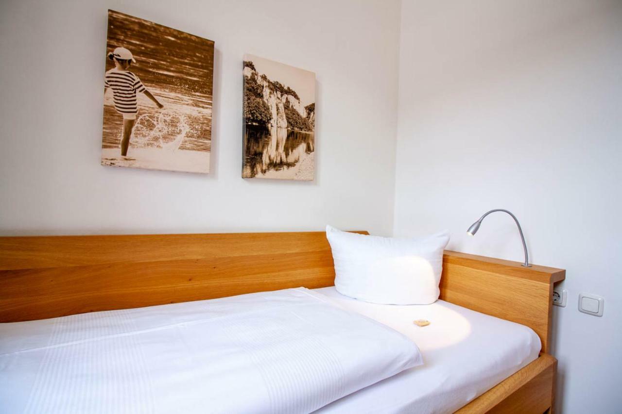 Gaestehaus St. Georg - Weltenburger Klosterbetriebe Gmbh 켈하임 외부 사진