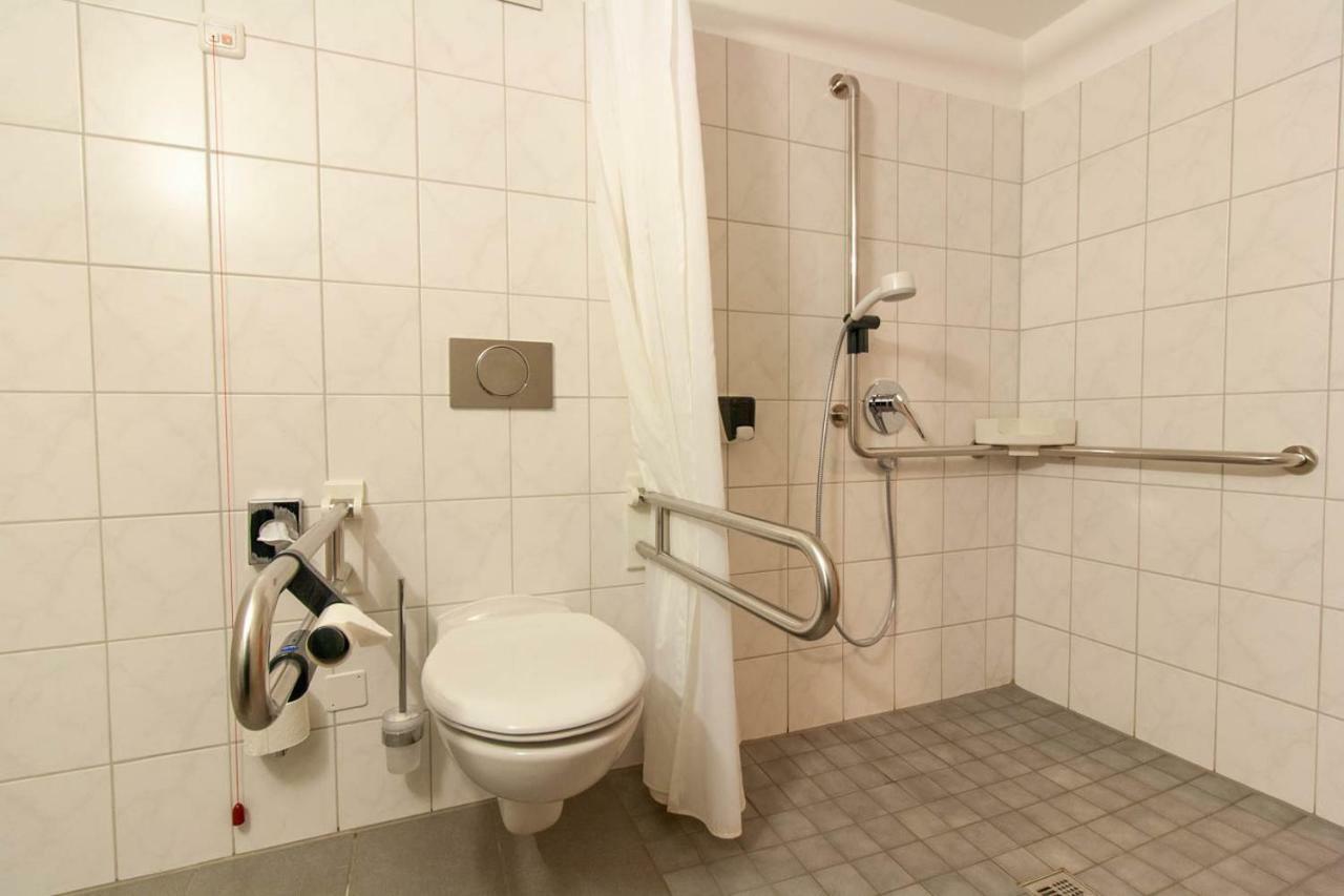 Gaestehaus St. Georg - Weltenburger Klosterbetriebe Gmbh 켈하임 외부 사진