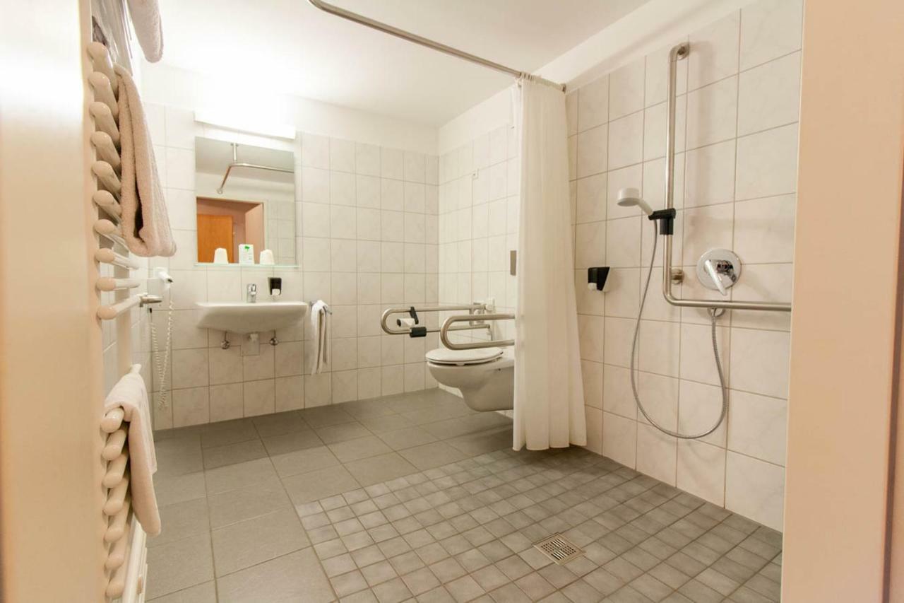 Gaestehaus St. Georg - Weltenburger Klosterbetriebe Gmbh 켈하임 외부 사진